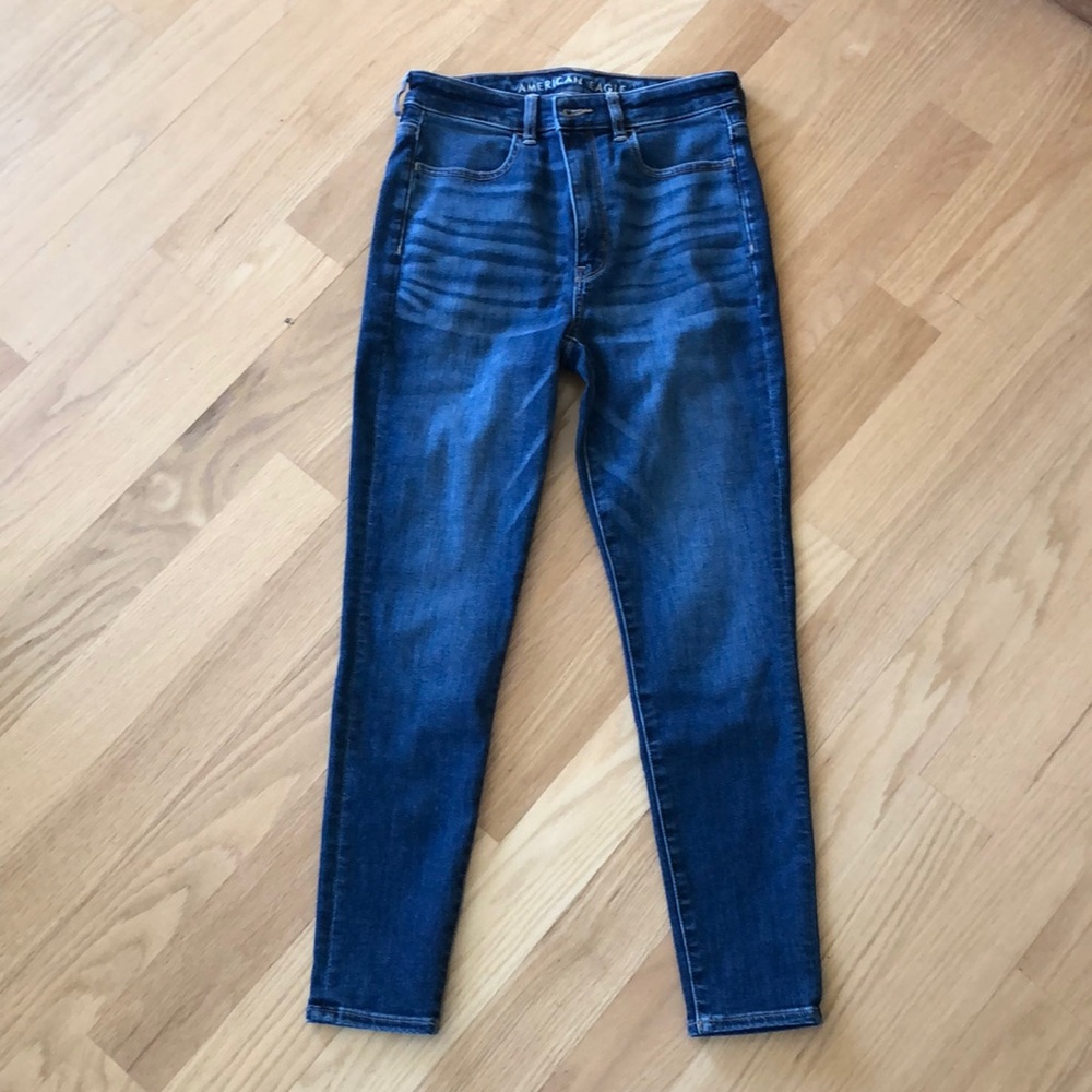 American Eagle Next Level Stretch. Size 6
